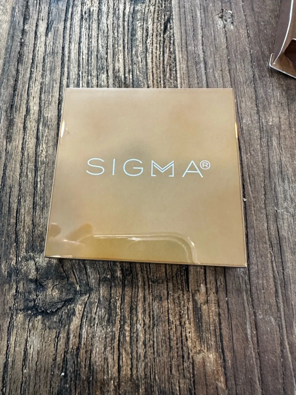 Sigma Beauty Matte Bronzer Medium - Brown Shimmer Compact